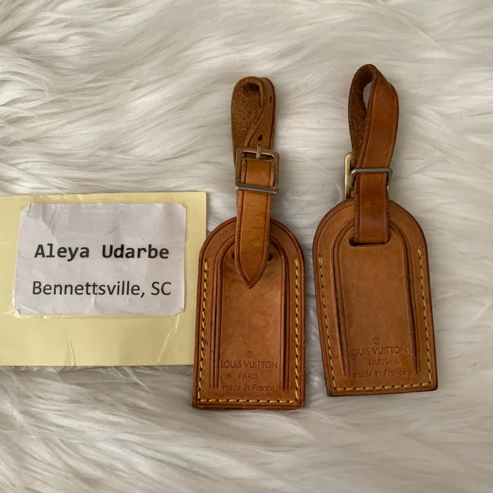 Authentic Louis Vuitton Small luggage tag